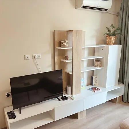 Διαμέρισμα Ivy's Cozy Retreat 2 I Free Parking I Near Kapana